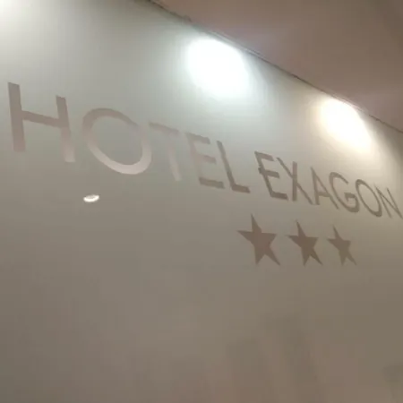 מלון Exagon Flower